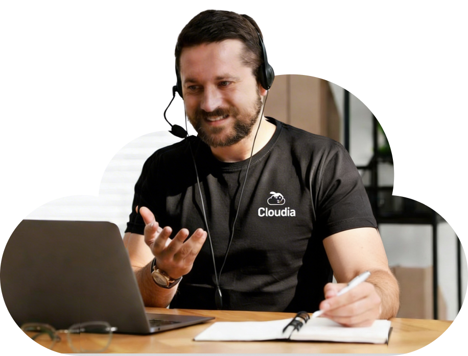 Atendente da Cloudia pronto para ajudar